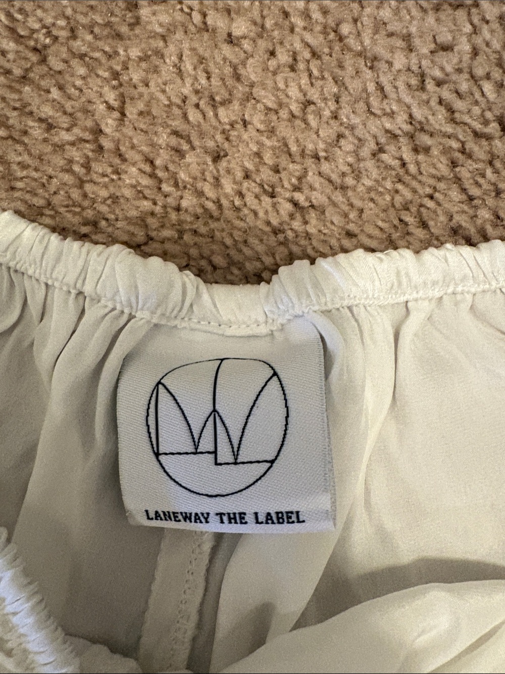 Laneway The Label Delphine Short - Picture 4 of 7